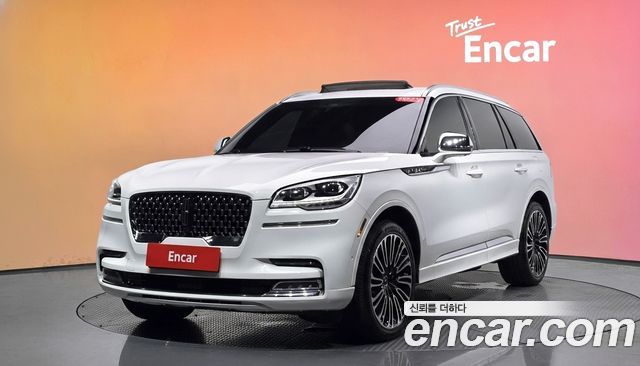Lincoln Aviator 3.0 Black Label AWD — пробег 99 480 км — фото 1 из 5
