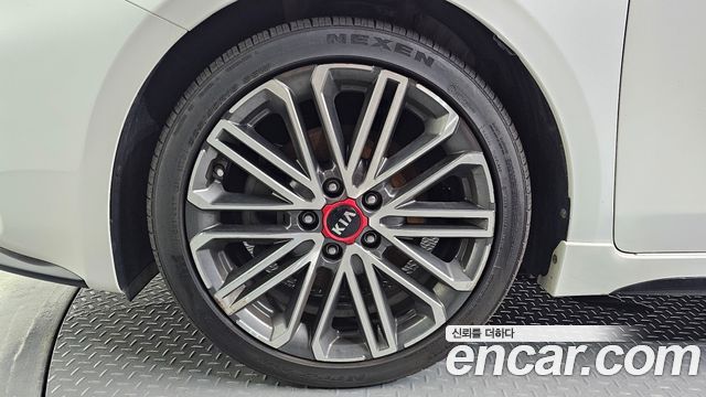 Kia K3 из Кореи Encar