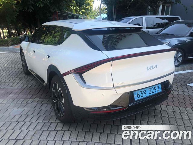 Kia EV6 из Кореи Encar