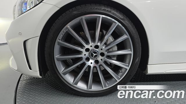 Mercedes-Benz C-Class из Кореи Encar