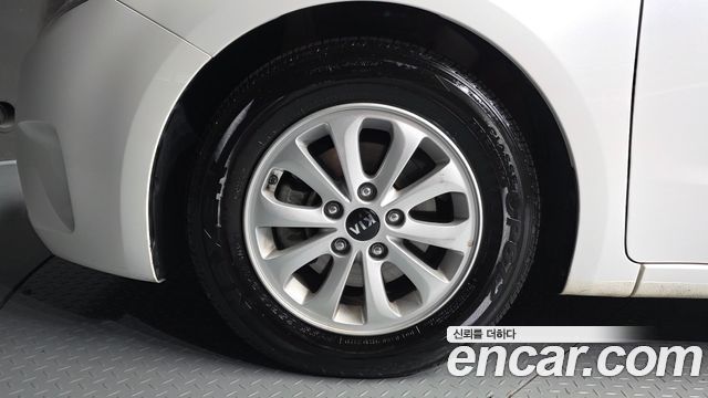 Kia K3 из Кореи Encar