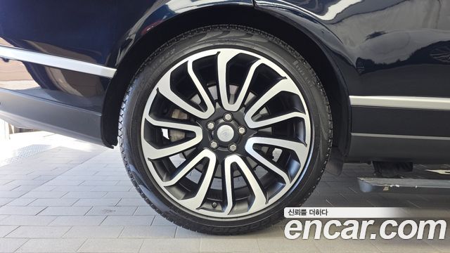 Land Rover Range Rover из Кореи Encar