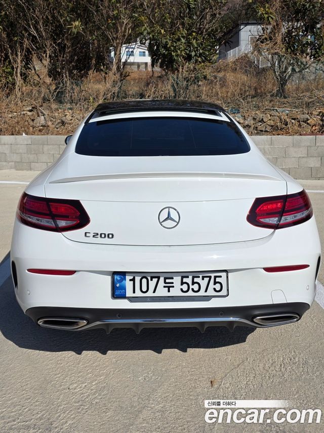 Mercedes-Benz C-Class из Кореи Encar