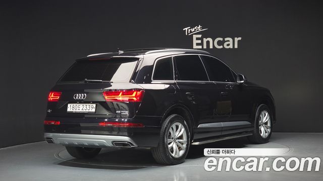 Audi Q7 из Кореи Encar