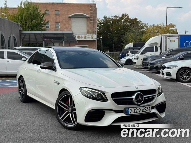 Mercedes-Benz E-Class E63 AMG 4MATIC+ — пробег 128 000 км — фото 1 из 5