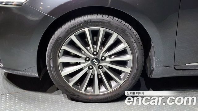 Kia K7 из Кореи Encar